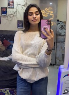 Shanaya1902 - Transsexual escort in Gurgaon Photo 1 of 7