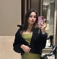 Shanaya1902 - Transsexual escort in Gurgaon