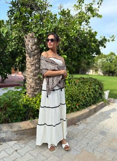Shanaya19SD - Acompañantes transexual in Gurgaon Photo 3 of 12