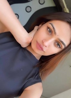 Shanaya19SD - Acompañantes transexual in Gurgaon Photo 4 of 12