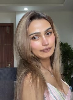 Shanaya19SD - Transsexual escort in Gurgaon Photo 16 of 17