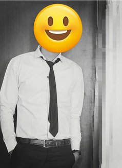 Shandilya7 - Male escort in Kolkata Photo 1 of 3