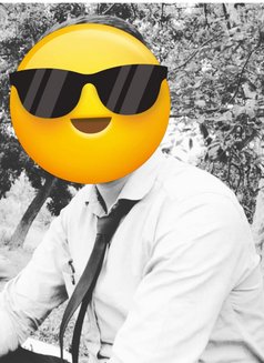 Shandilya7 - Male escort in Kolkata Photo 2 of 3