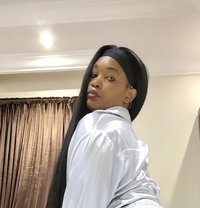 Shandy - puta in Yanbu