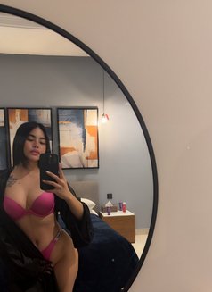 Shane Arrive Just 🇵🇭 - puta in Riyadh Photo 1 of 6