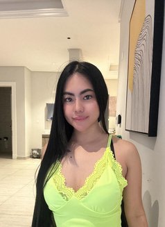 Shane🇵🇭🇵🇭🇵🇭 - puta in Riyadh Photo 8 of 12