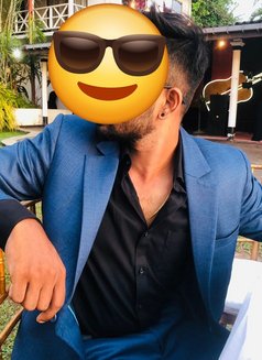 Shane - Male escort in Colombo Photo 2 of 3