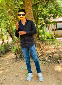 Shane - Male escort in Colombo Photo 3 of 3