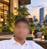 Shane - Male companion in Colombo