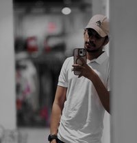 Radeesha Jayawardena - Male escort in Colombo