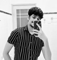 Radeesha Jayawardena - Male escort in Colombo