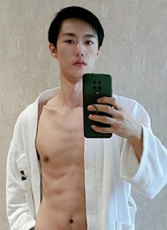 Shanghai Beautiful Boy(fluent English) - Acompañantes masculino in Shanghai Photo 14 of 23
