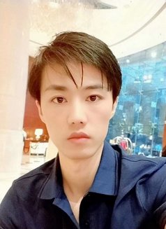 Shanghai Beautiful Boy(fluent English) - Acompañantes masculino in Shanghai Photo 3 of 23