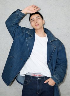 Shanghai Massgae boy - Male escort in Shanghai Photo 5 of 6