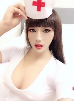 Hot sexy SuSu - Transsexual escort in Shanghai Photo 8 of 13