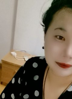 Shanghailisa - Transsexual escort in Shanghai Photo 4 of 5