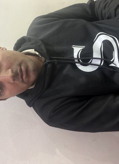 Shani - Male escort in Gurgaon Photo 1 of 1