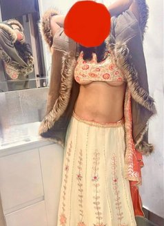 Shani Milf Lover - puta in Colombo Photo 8 of 9