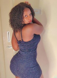 Shani - escort in Chennai Photo 4 of 4