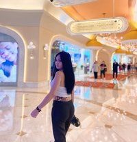 Shania Anne - Transsexual escort in Manila