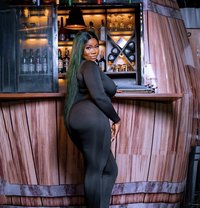 Shania - puta in Lagos, Nigeria