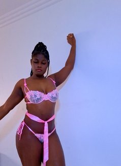 Shanice - escort in Riyadh Photo 5 of 5