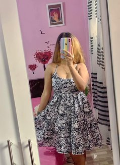 Shanika - escort in Colombo Photo 6 of 8