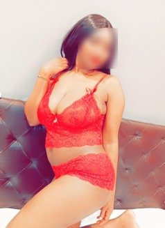 Shaniz From South Africa - escort in Pune Photo 3 of 5