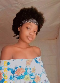 Shaniz - Transsexual escort in Nairobi Photo 2 of 7