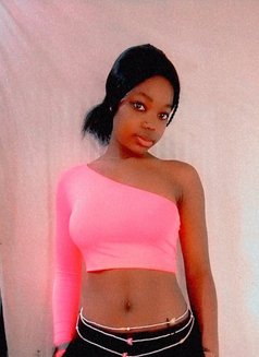 Shaniz - Transsexual escort in Nairobi Photo 5 of 7