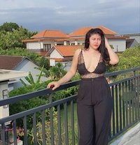 Sarah falisha - escort in Medan
