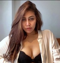 Nabila syamsiah - escort in Singapore Photo 1 of 3