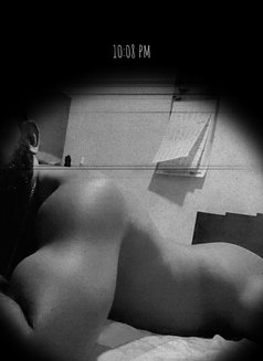 Shanro - Male escort in Colombo Photo 6 of 6