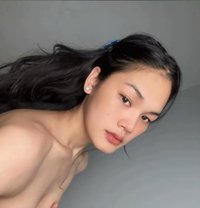 Shans Chloe - puta in Manila