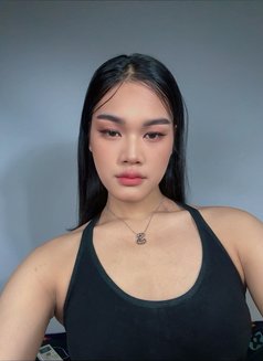 Shans Chloe - escort in Manila Photo 5 of 6