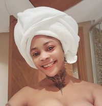 Shansea - puta in Chandigarh Photo 1 of 4