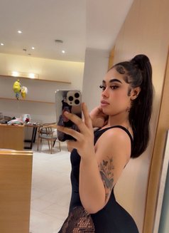 Shantal - puta in Dubai Photo 12 of 12