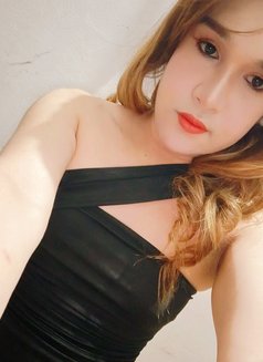 Shantalla - Transsexual escort in Makati City Photo 18 of 19