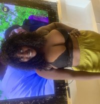 Shantel - escort in Lahore
