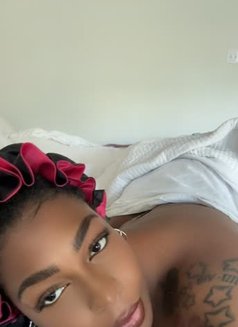 Shantel - escort in Nairobi Photo 4 of 4