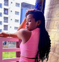 Shantel - puta in Pune