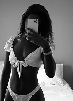 Shantell - escort in Abuja Photo 1 of 3