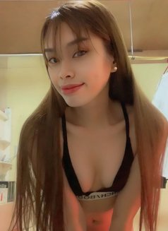 Shantelle 03 - Transsexual adult performer in Manila Photo 1 of 4