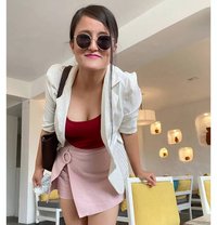 Shanti Cam & Real Meet Service - puta in Kathmandu Photo 1 of 4