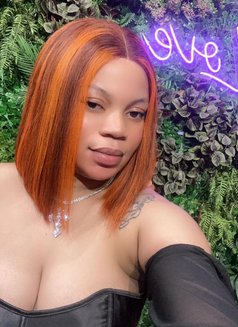 Isbella - escort in Ajmān Photo 1 of 2