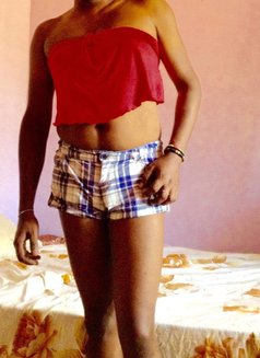 Shanu Femmy - Male escort in Colombo Photo 1 of 1