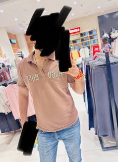 Shanu - Male escort in Mumbai Photo 3 of 5