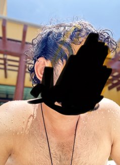Shanu - Male escort in Mumbai Photo 5 of 5