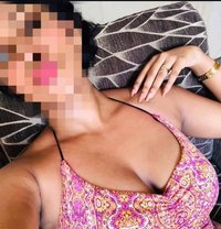 Shanu Gfe - escort in Colombo