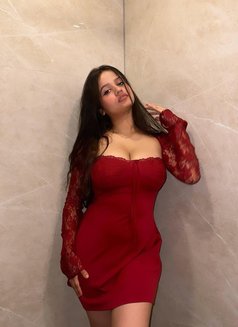 Shanu Gupta - escort in Mumbai Photo 4 of 4